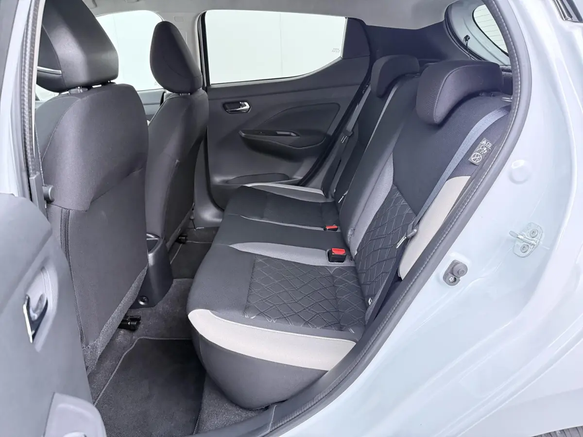1.0 IG-T N-Design | Navigatie | BOSE Audio |