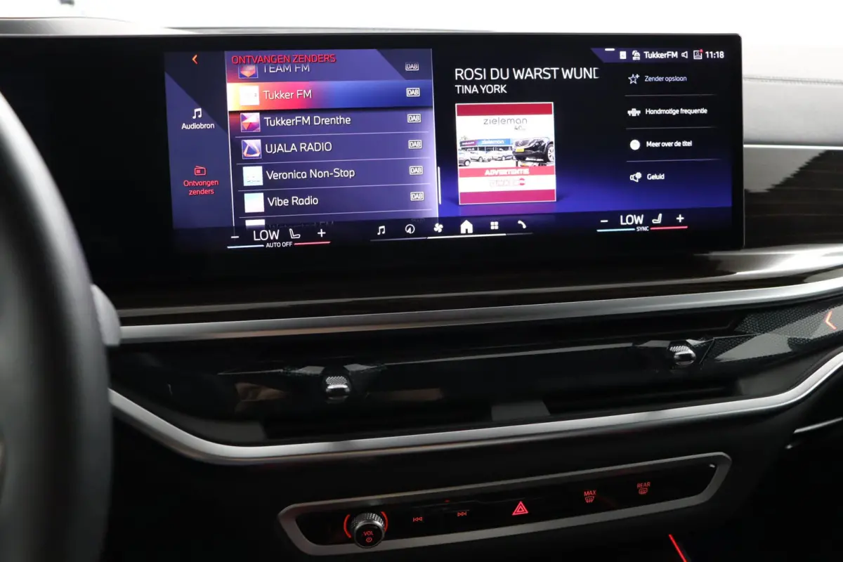 xDrive50e | SOH 100% | M Sport Pro | Skylounge Panoramadak | Driving Assistant Professional | Soft-Close | Achterasbesturing | Comfortstoelen |