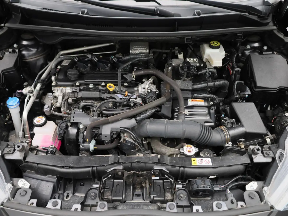 1.5 Hybrid Business Plus | Automaat | LMV | Navigatie | Parkeer sensoren | Bluetooth | Climate control | DAB | Cruise control | Camera | Head up |