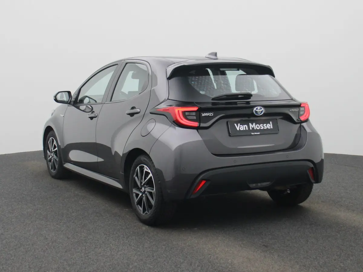 1.5 Hybrid Business Plus | Automaat | LMV | Navigatie | Parkeer sensoren | Bluetooth | Climate control | DAB | Cruise control | Camera | Head up |