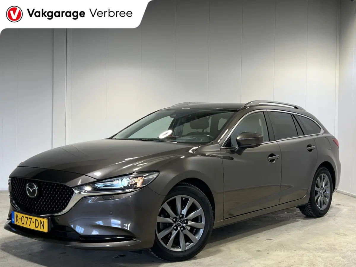 2.0 SkyActiv-G 145 Essence | Navigatie | PDC Voor + Achter | Adaptive Cruise Control | Airco |