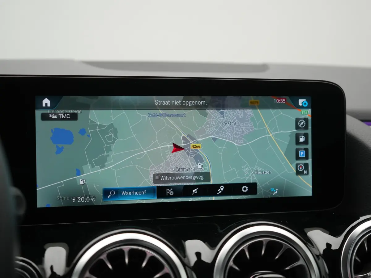 250 e Business Line PHEV 218pk Dealer O.H. | Trekhaak Af Fabriek | Camera | Sportstoelen Verwarmd | Sfeerverlichting | Apple Carplay | Navigatie | DAB | Virtual | 18"L.M | Plug In Hybrid |