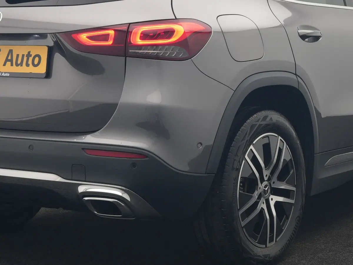 250 e Business Line PHEV 218pk Dealer O.H. | Trekhaak Af Fabriek | Camera | Sportstoelen Verwarmd | Sfeerverlichting | Apple Carplay | Navigatie | DAB | Virtual | 18"L.M | Plug In Hybrid |