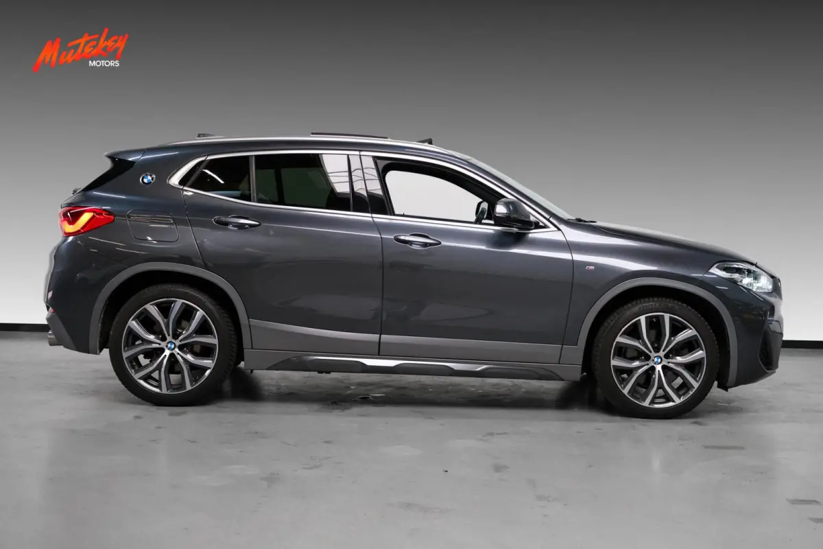 sDrive20i M Sport | Pano | Carplay | alcantara | HUD