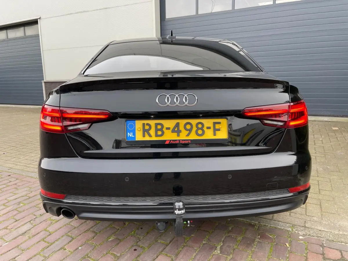 1.4 TFSI Sport S line black edition/Leder/Navi/Keyless entry-Go