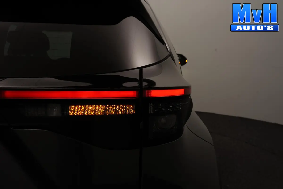 1.5 Hybrid Business Plus|STOELVERW|CAMERA