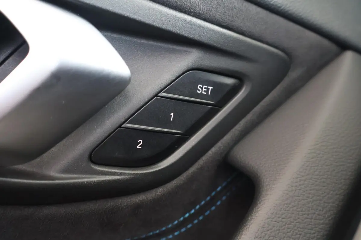M40i | Stuur- en stoelverwarming | Harman/Kardon | Head-Up Display