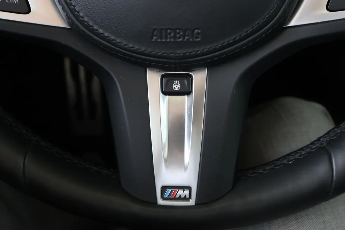 M40i | Stuur- en stoelverwarming | Harman/Kardon | Head-Up Display