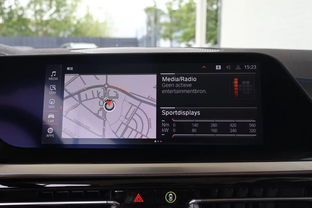 M40i | Stuur- en stoelverwarming | Harman/Kardon | Head-Up Display