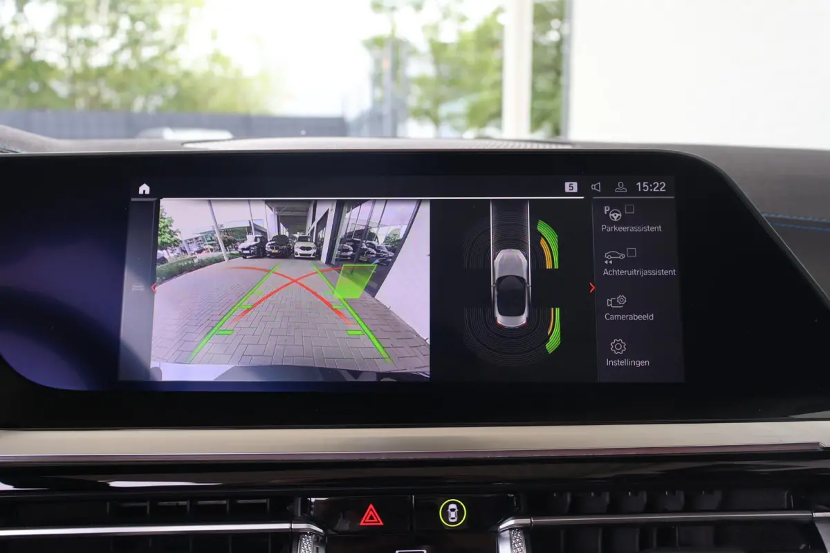 M40i | Stuur- en stoelverwarming | Harman/Kardon | Head-Up Display