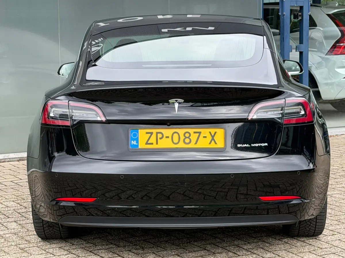 Long Range AWD 75 kWh SOH 80%