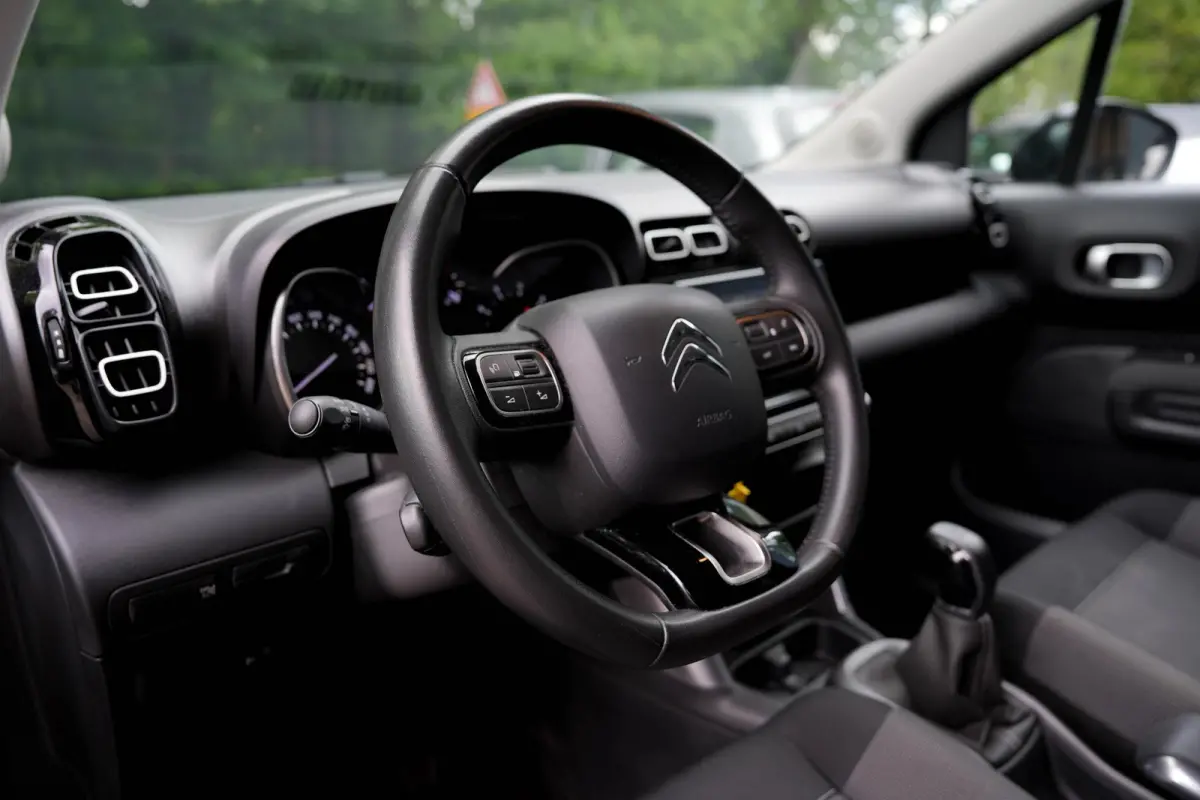 1.2 PureTech Feel | Climate | Cruise | Bluetooth