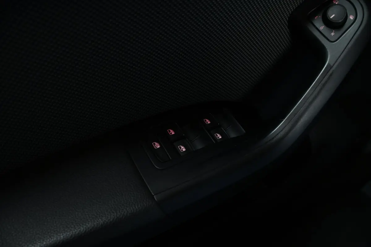 1.4 EcoTSI Xcellence CARPLAY | CRUISE | LED