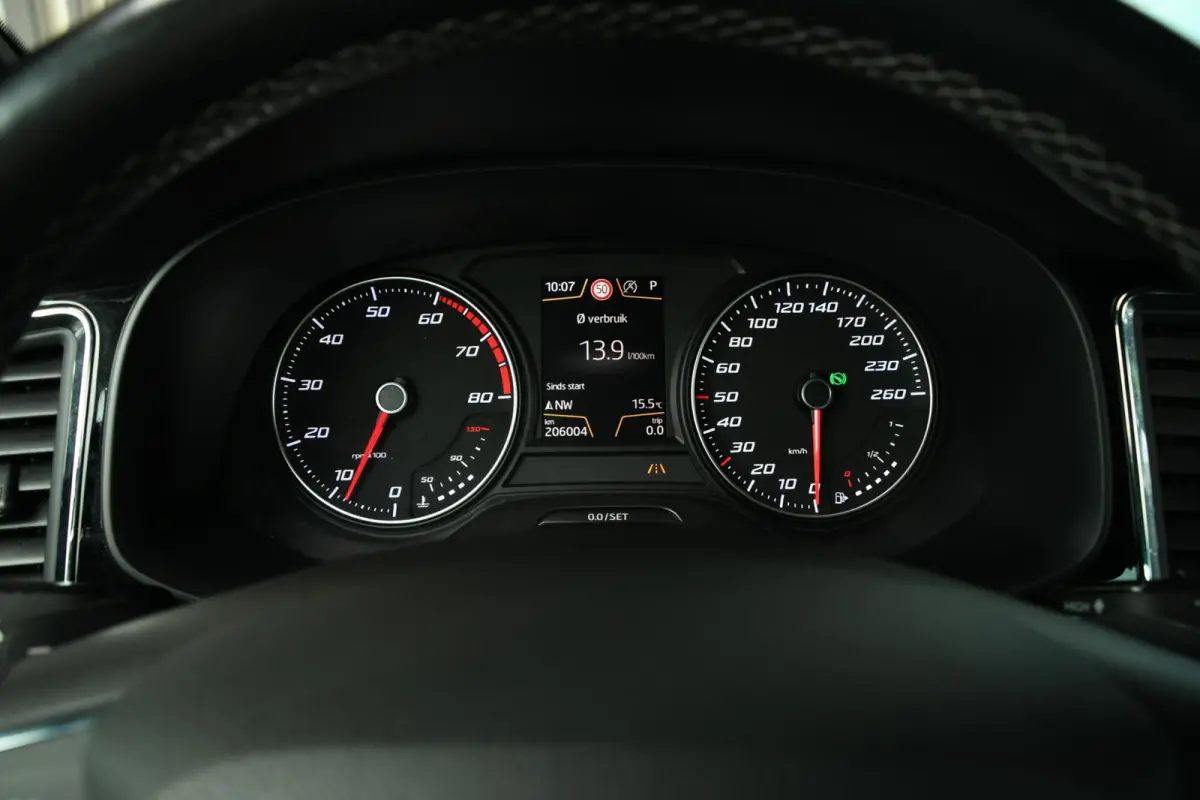 1.4 EcoTSI Xcellence CARPLAY | CRUISE | LED
