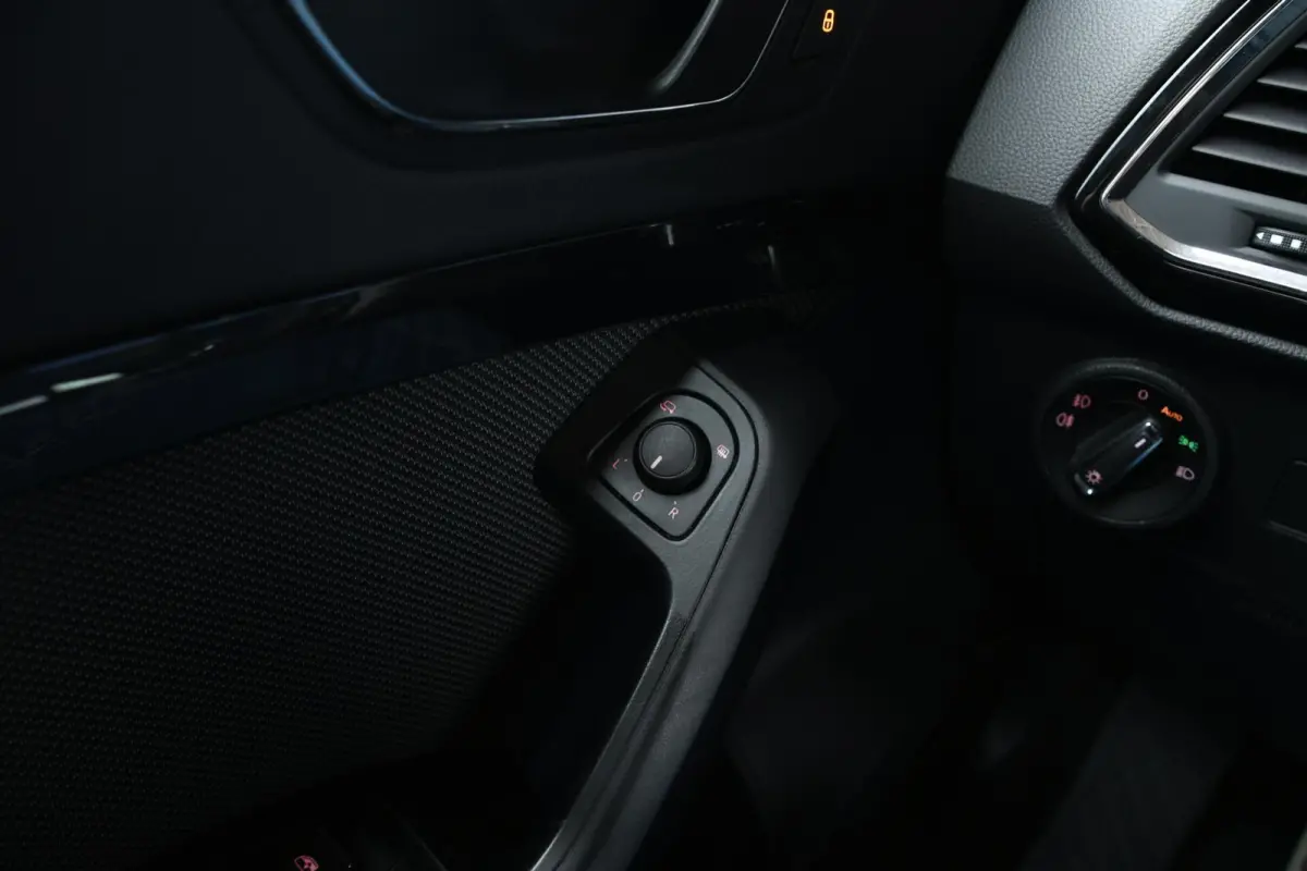 1.4 EcoTSI Xcellence CARPLAY | CRUISE | LED