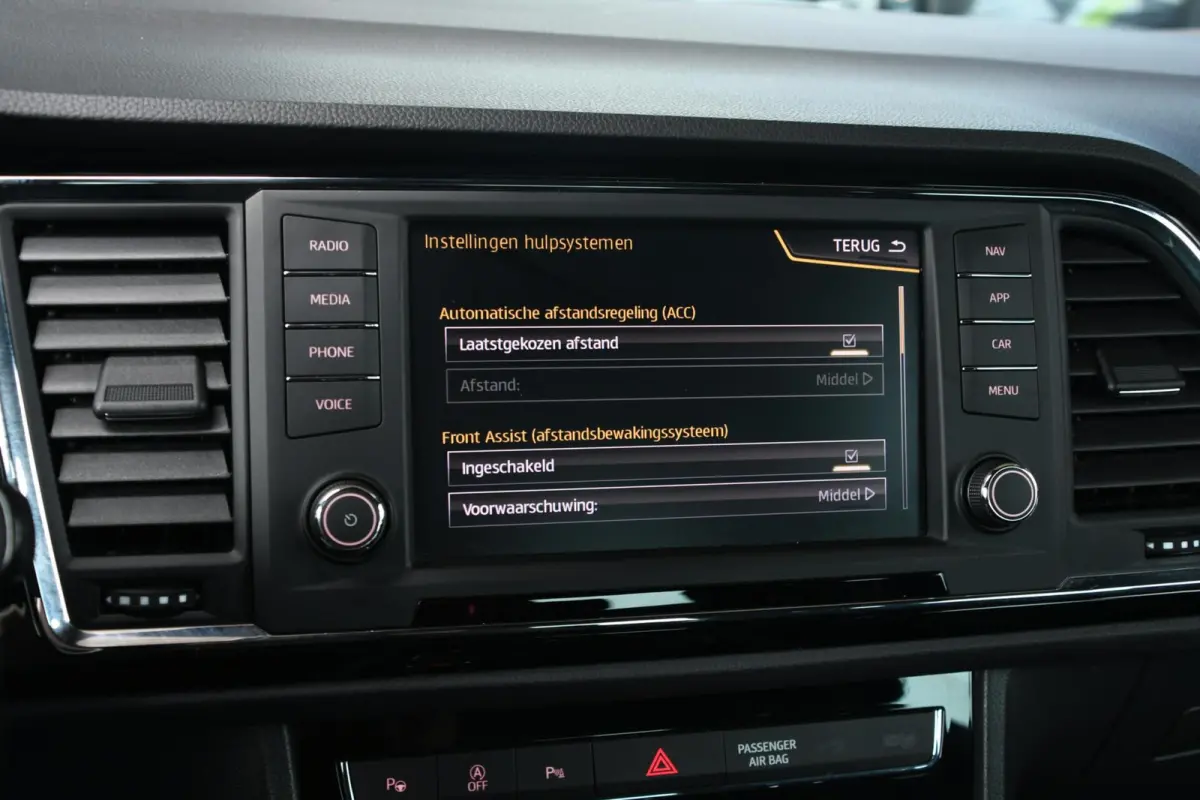 1.4 EcoTSI Xcellence CARPLAY | CRUISE | LED