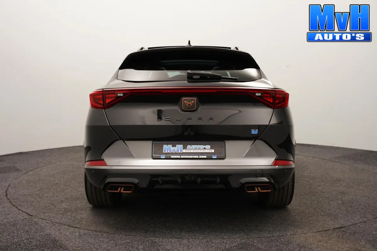 1.4 PHEV VZ Perfrormance|PANO|KUIPST|SOH98%