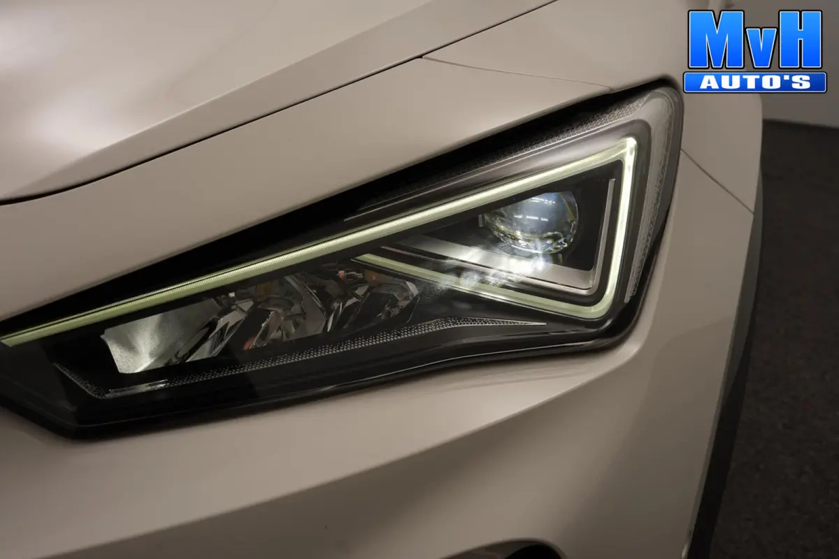 1.4 PHEV VZ Performance|PANO|STUUR.VERW|SOH100%