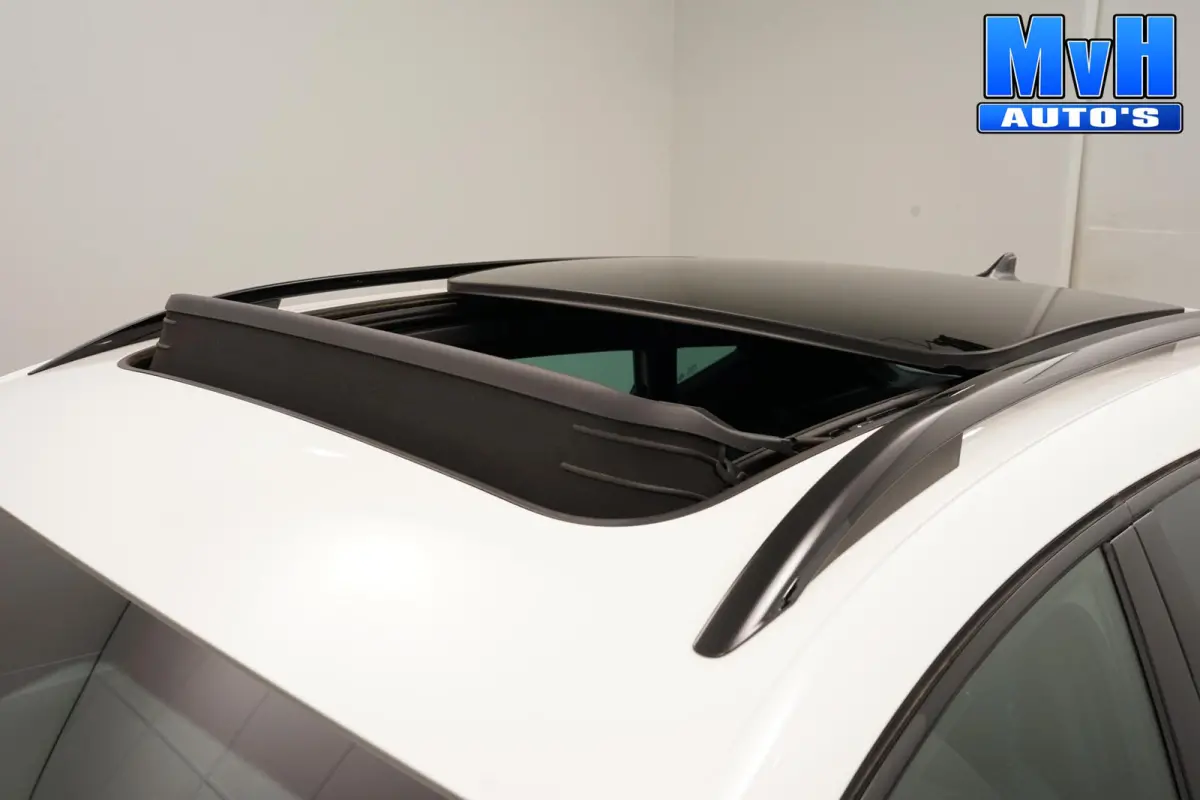 1.4 PHEV|PANO|STUUR.VERW|TREKHAAK|CAM|SOH91%