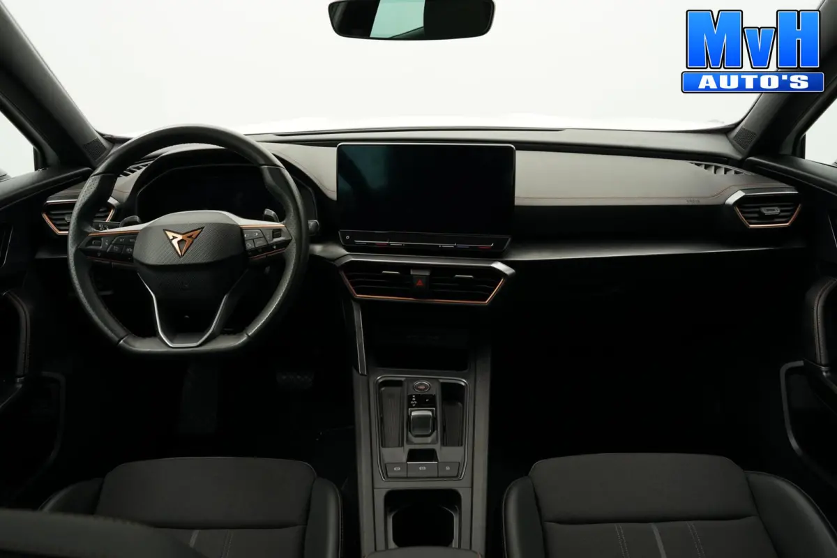 1.4 PHEV|PANO|STUUR.VERW|TREKHAAK|CAM|SOH91%