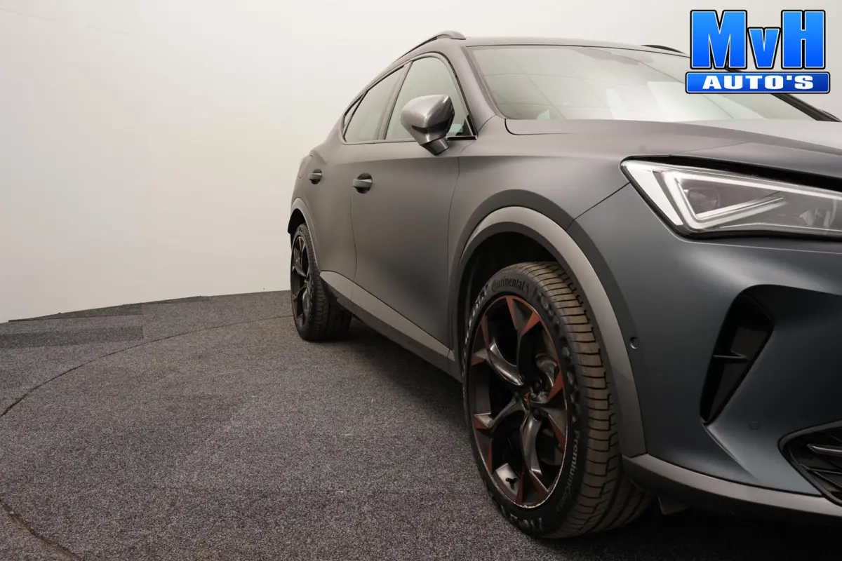 1.4 PHEV VZ Performence|PANO|KUIPST|TREKH|SOH93%