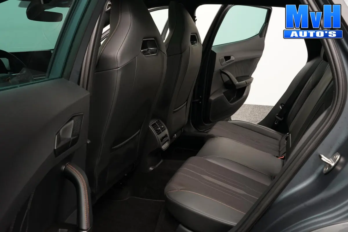1.4 PHEV VZ Performence|PANO|KUIPST|TREKH|SOH93%