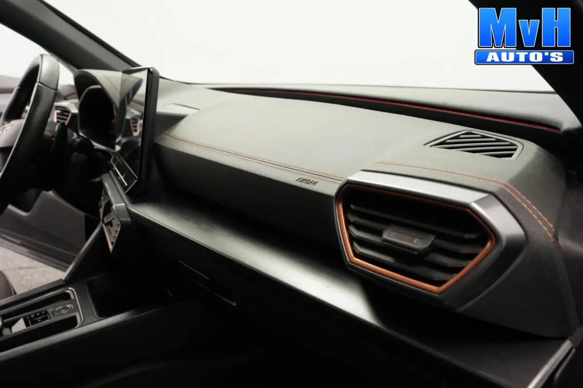1.4 PHEV VZ Performence|PANO|KUIPST|TREKH|SOH93%