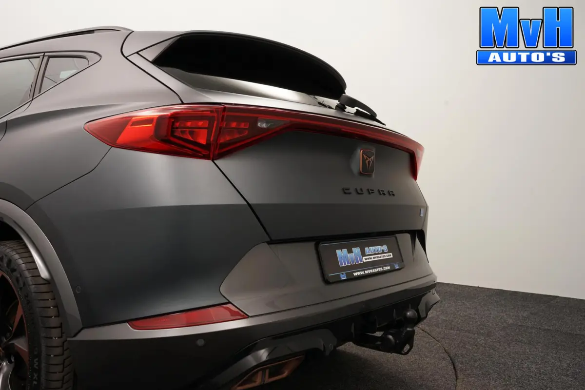1.4 PHEV VZ Performence|PANO|KUIPST|TREKH|SOH93%