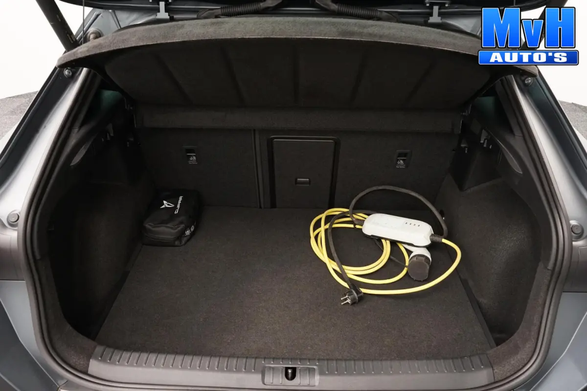 1.4 PHEV VZ Performence|PANO|KUIPST|TREKH|SOH93%