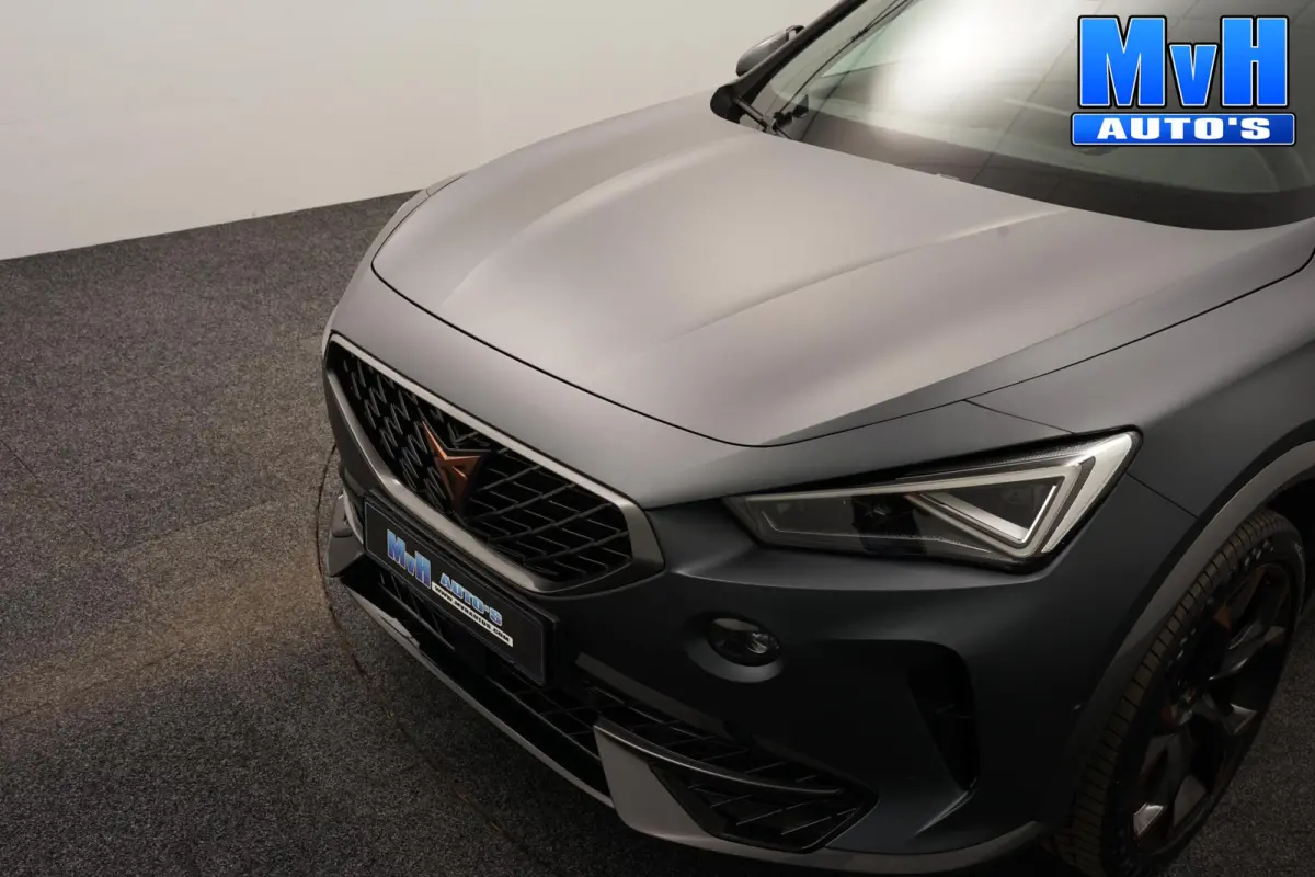 1.4 PHEV VZ Performence|PANO|KUIPST|TREKH|SOH93%