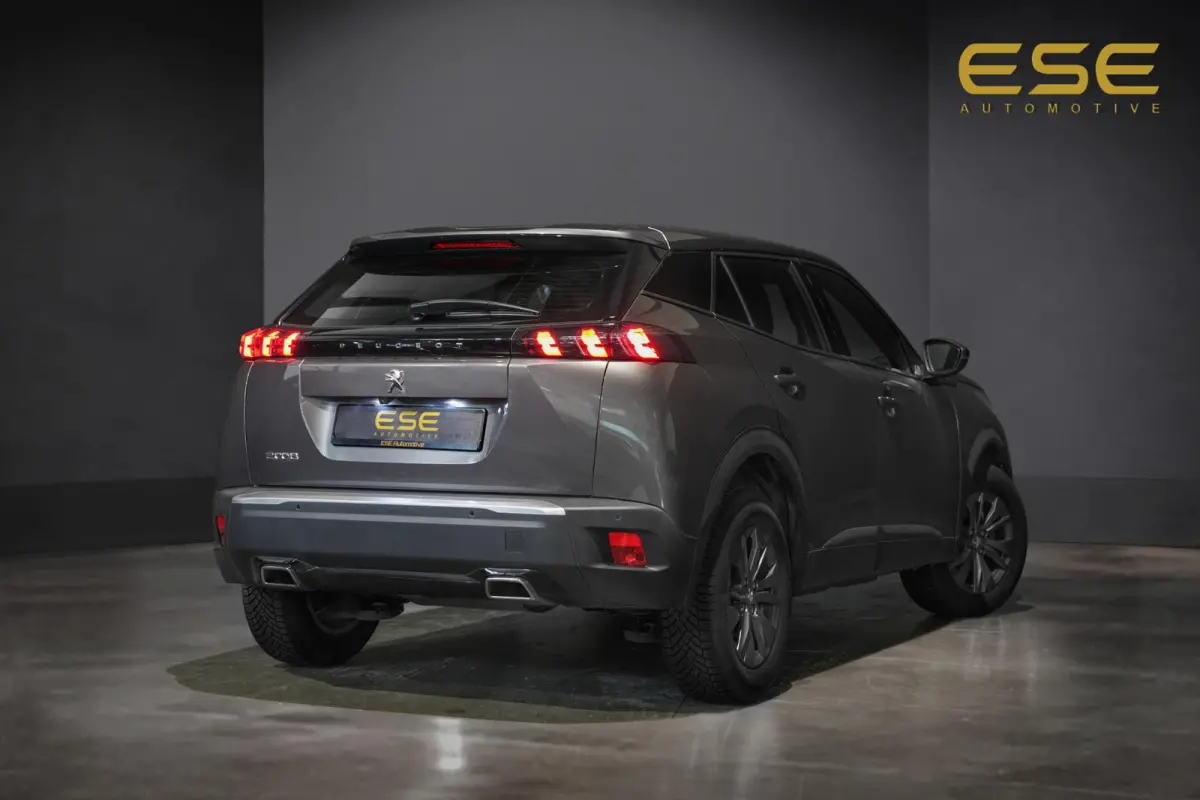 1.2 PureTech Active Pack | Camera | Carplay | Navi | Cruise