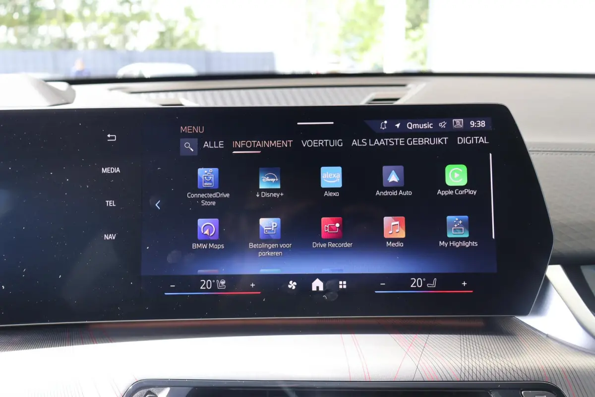 eDrive20 | SOH 100% | M Sportpakket Pro | Harman/Kardon | Head-Up Display | Driving Assistant Plus | Iconic Glow
