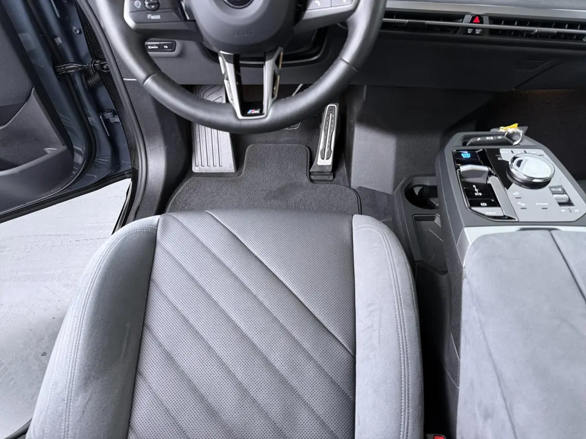 xDrive45 101 kWh | SoH 100% | M Sport Pro  | Trekhaak | 21" | Driving Assistant Professional |  Stuurverwarming |