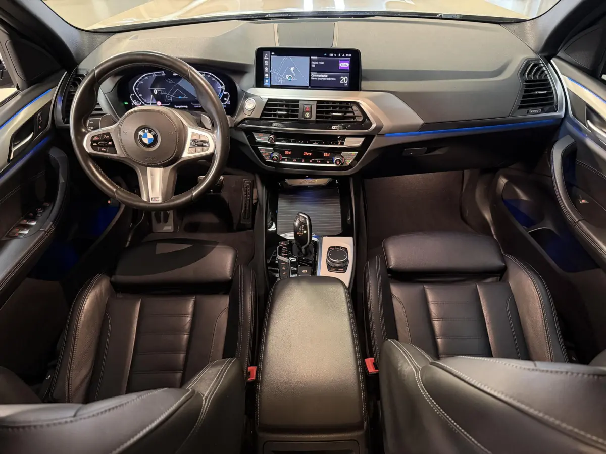 xDrive30e High Executive M Sport 20"/SOH 85%/Trekhaak/Adaptieve cruise/360 camera/HiFi/Keyless/Stoelverwarming/Apple Carplay & Android Auto
