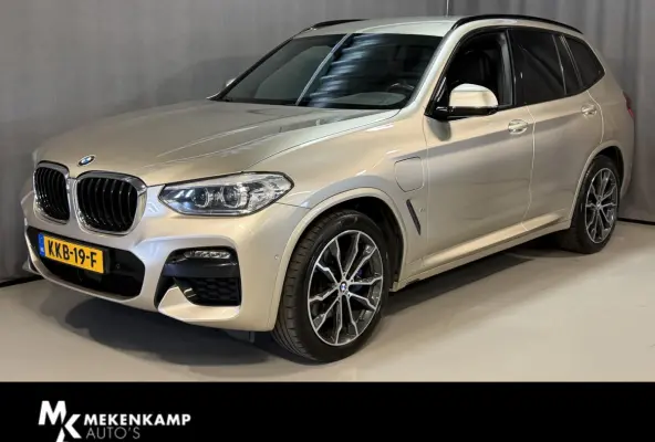xDrive30e High Executive M Sport 20"/SOH 85%/Trekhaak/Adaptieve cruise/360 camera/HiFi/Keyless/Stoelverwarming/Apple Carplay & Android Auto