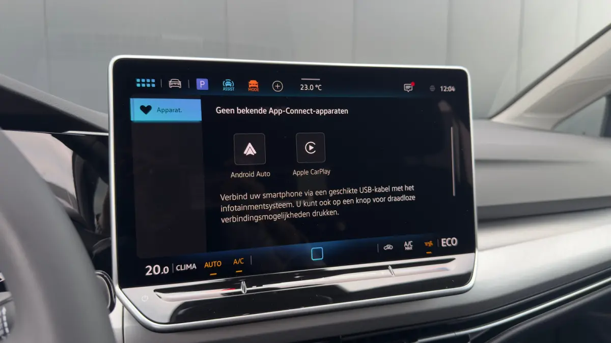 Life Edition eHybrid | ADAPT.CRUISE | CAMERA | APP.CONNECT | KEYLESS | 3-ZONE.AIRCO | FULL.LED | DAB |