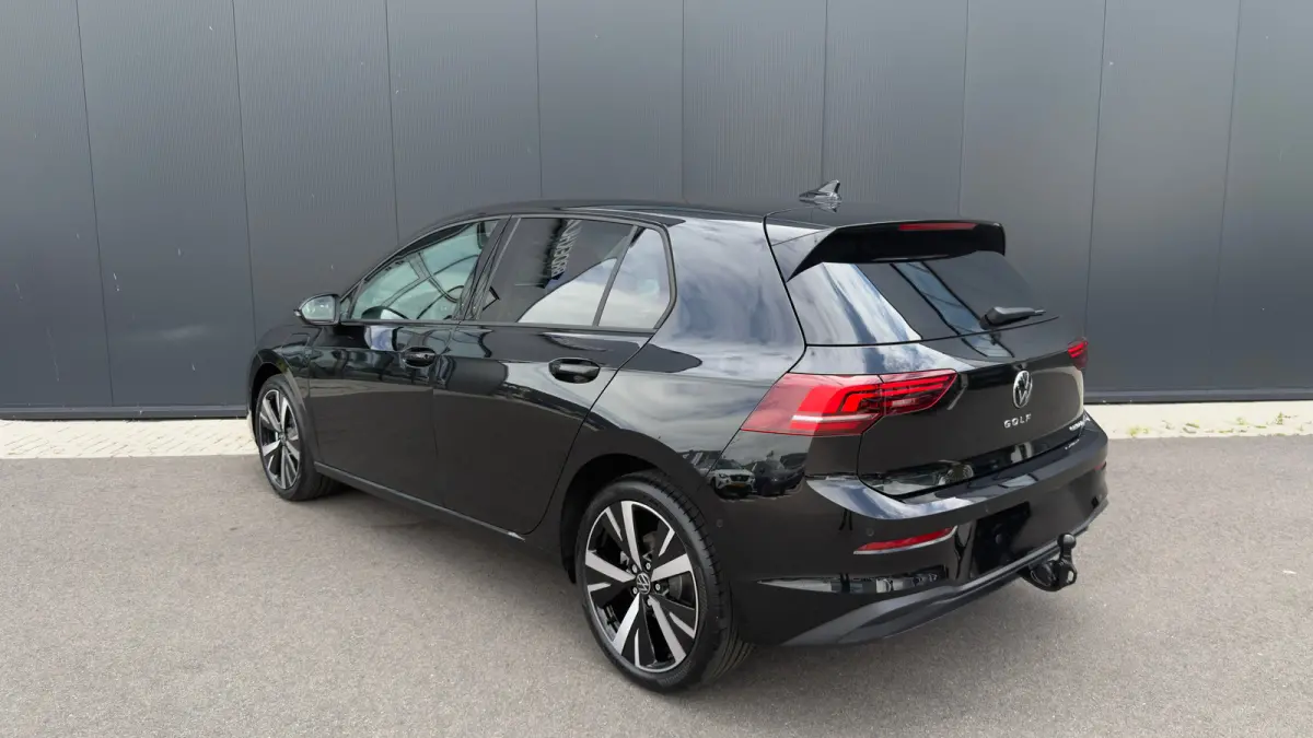 Life Edition eHybrid | ADAPT.CRUISE | CAMERA | APP.CONNECT | KEYLESS | 3-ZONE.AIRCO | FULL.LED | DAB |