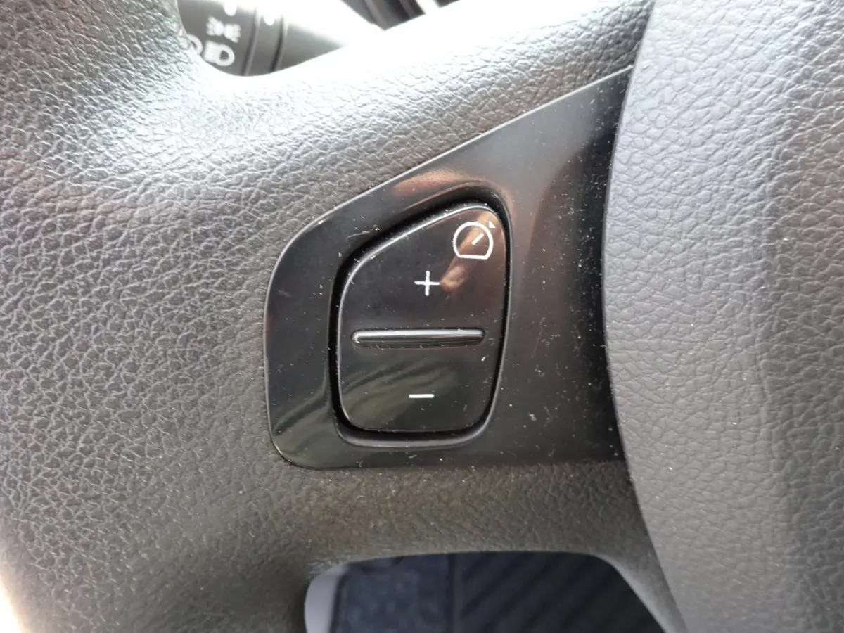 2.0 dCi 120 T29 L1H1 2 x SCHUIFDEUR AIRCO NAVIGATIE CRUISE CONTROL