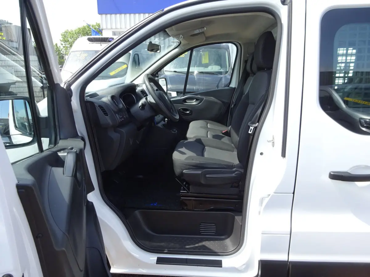 2.0 dCi 120 T29 L1H1 2 x SCHUIFDEUR AIRCO NAVIGATIE CRUISE CONTROL