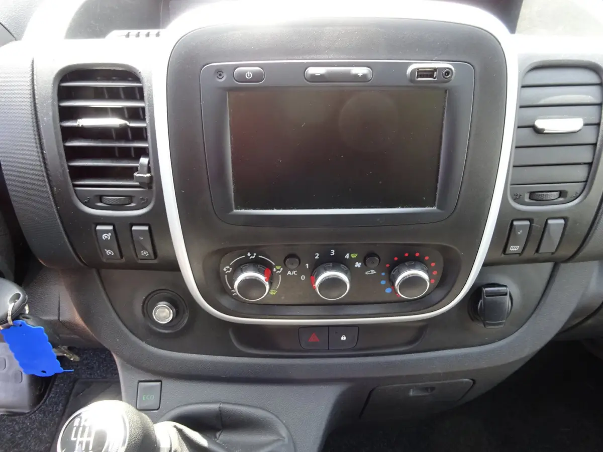 2.0 dCi 120 T29 L1H1 2 x SCHUIFDEUR AIRCO NAVIGATIE CRUISE CONTROL