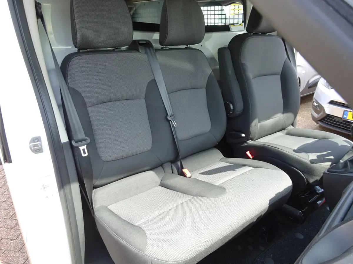 2.0 dCi 120 T29 L1H1 2 x SCHUIFDEUR AIRCO NAVIGATIE CRUISE CONTROL