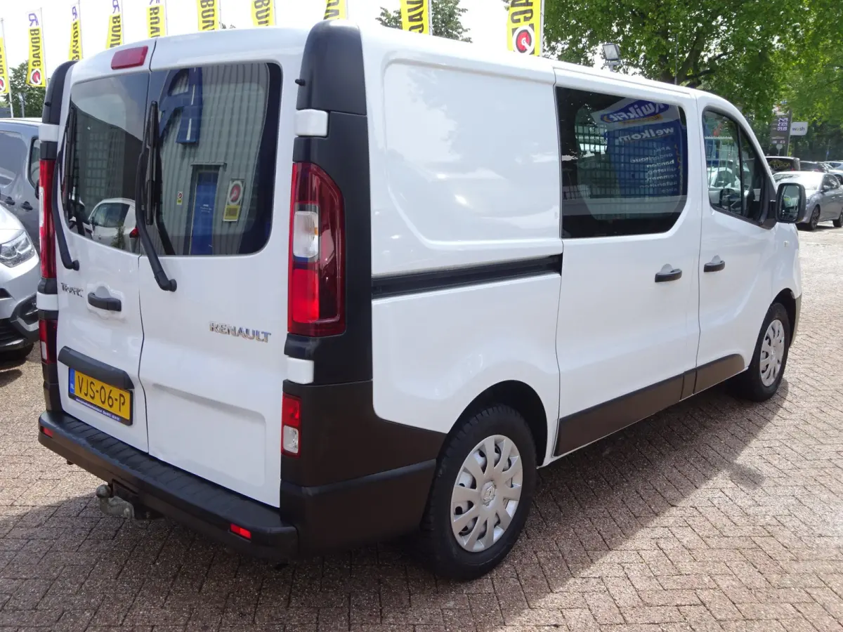 2.0 dCi 120 T29 L1H1 2 x SCHUIFDEUR AIRCO NAVIGATIE CRUISE CONTROL