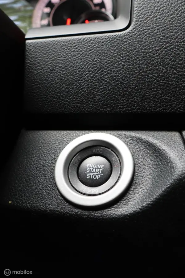 1500 5.7 V8 Crew Cab 5'7 Laramie | VOL OPTIES! |