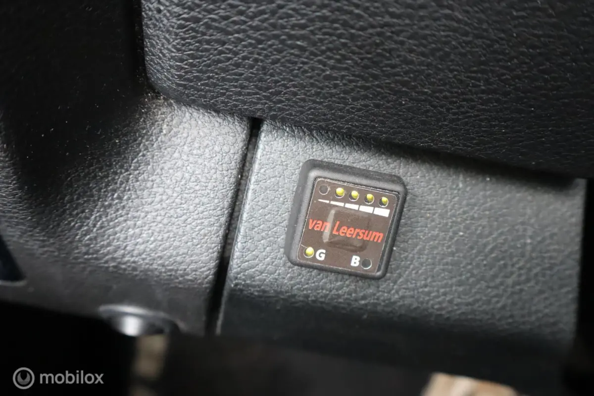 1500 5.7 V8 Crew Cab 5'7 Laramie | VOL OPTIES! |