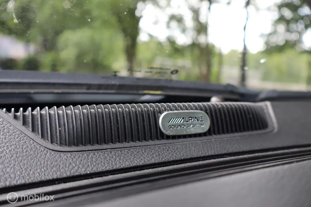 1500 5.7 V8 Crew Cab 5'7 Laramie | VOL OPTIES! |