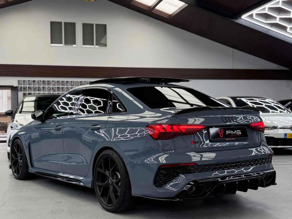 2.5 TFSI Quattro Maxton Panorama