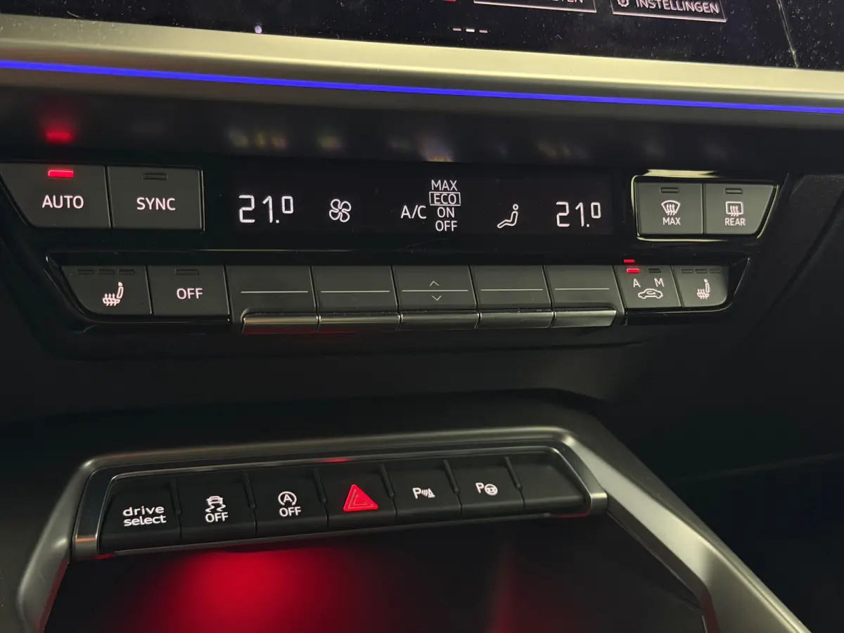 2.5 TFSI Quattro Maxton Panorama