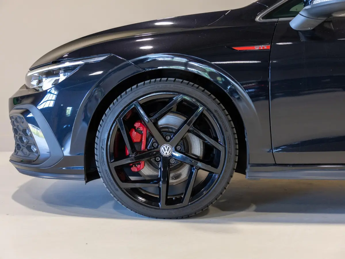 2.0 TSI GTI / 245pk / Achteruitrij camera / Dodehoek assistent / Stoel en stuurverwarming /