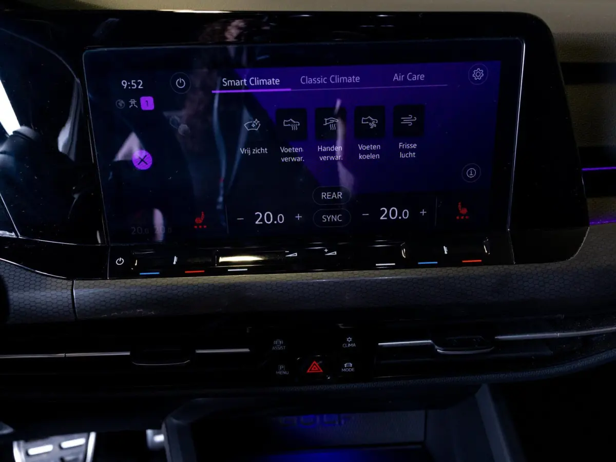 2.0 TSI GTI / 245pk / Achteruitrij camera / Dodehoek assistent / Stoel en stuurverwarming /