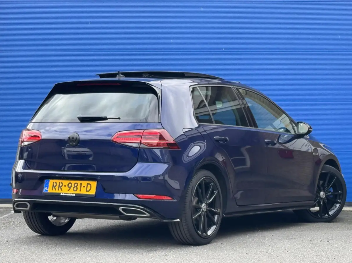 1.0 TSI | R-Line | Pano | Carplay | Virtual cockpit